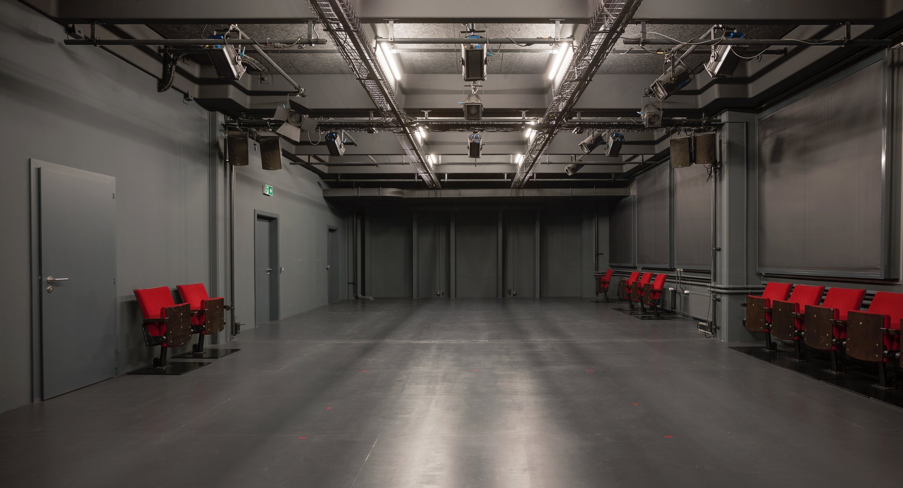 Mobilier Le Lab0, photo Nicolas Delaroche Studio